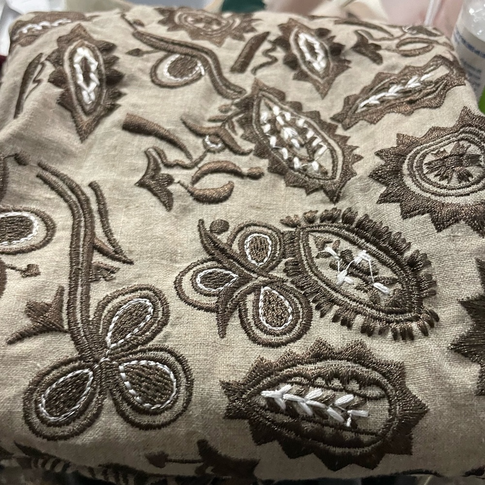 Dizzy Lizzy Heavily Embroidered linen cotton Skirt beige browns  size 4